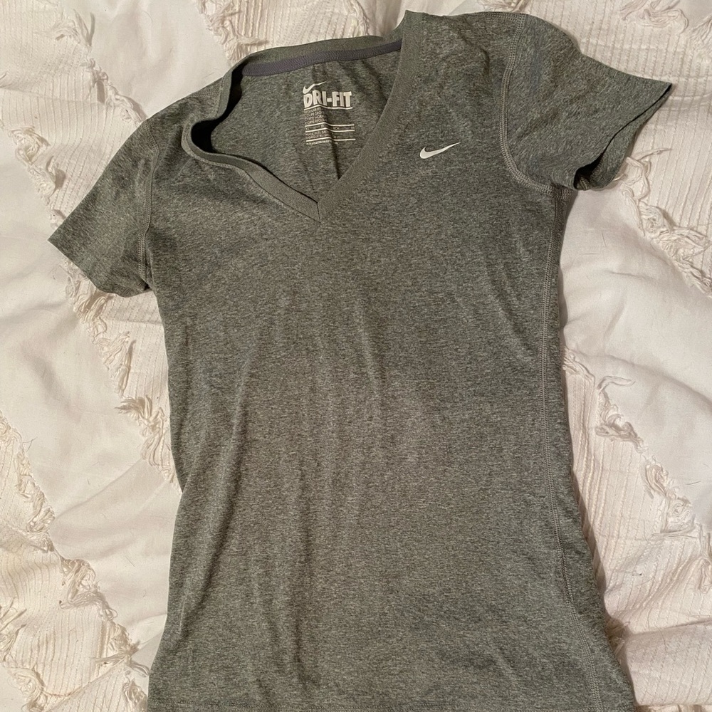 Nike Dri-Fit Vneck Tshirt